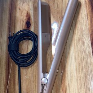 Twisty curling /flat iron